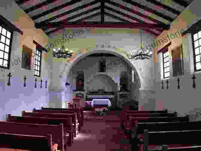 The Sprawling Interior Of The Mission Santa María De Las Cuevas, Its Walls Adorned With Vibrant Frescoes That Erzählen The Stories Of The Tarahumara People. Missions In The Sierra Tarahumara Of Chihuahua